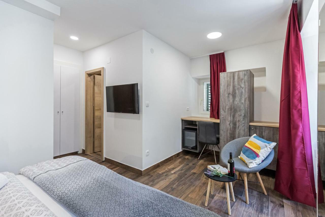 Apinelo Port Rooms Split Ngoại thất bức ảnh